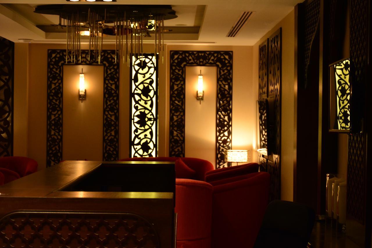 אל חובר Home Inn Hotel Suites מראה חיצוני תמונה